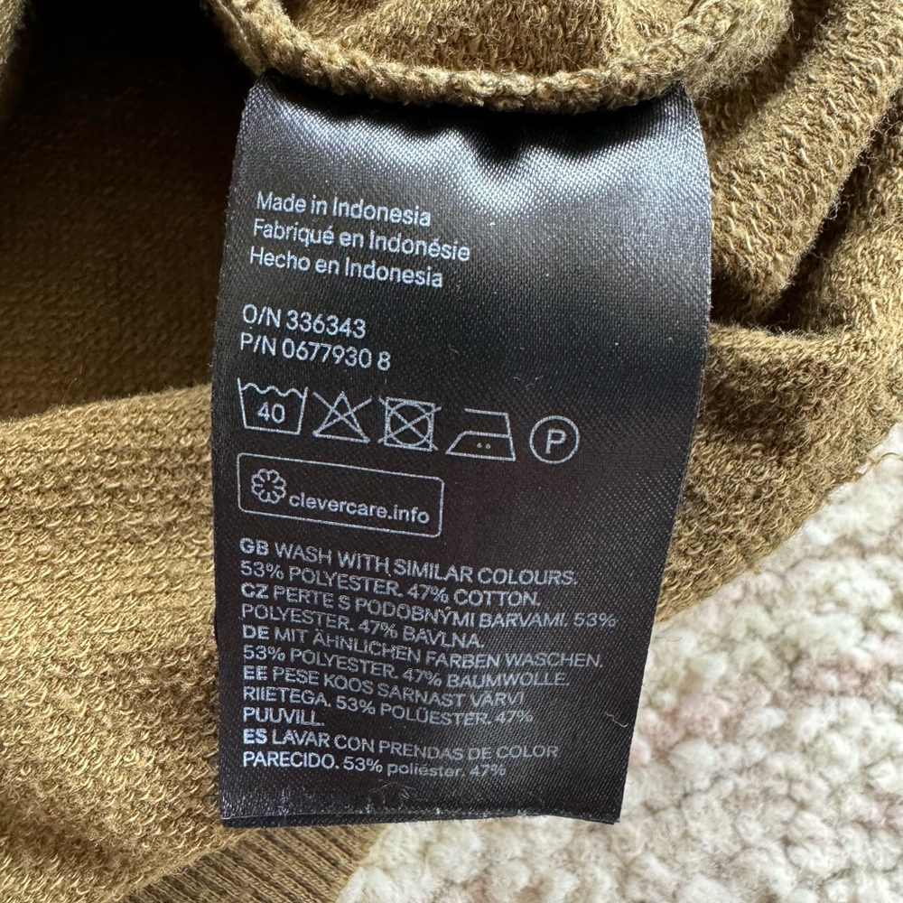 H&M sweater - Picture 4 of 4